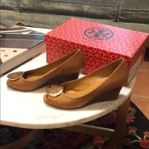 Tory Burch Sally 2 wedge